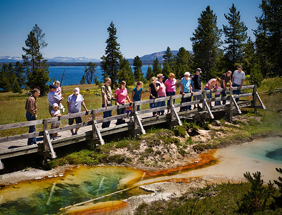 Traveling To Yellowstone National Park